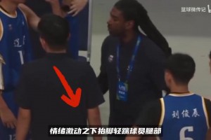杨毅：库里打球不是人类，打法无人能学，若换作他人必遭教练责罚
